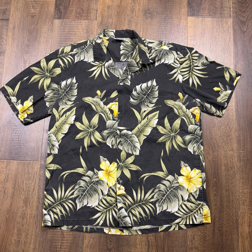 Vintage Made in Hawaii Tropical Men's Collared Button-Up